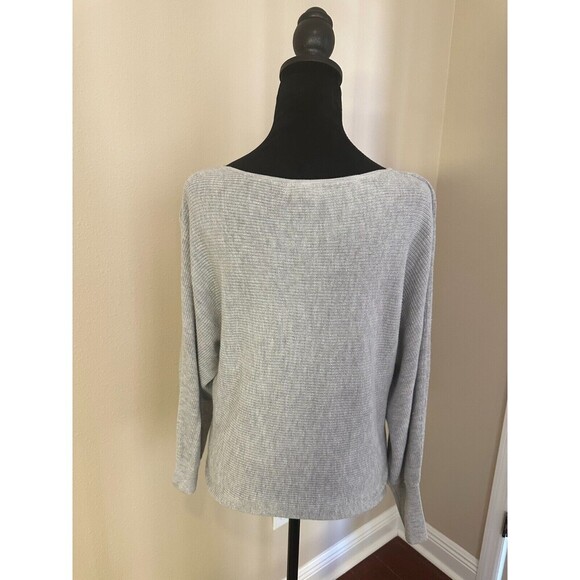 Leith V Neck Grey Viscose Blend Sweater  Soft, Casual lightweight Size S - Picture 2 of 4